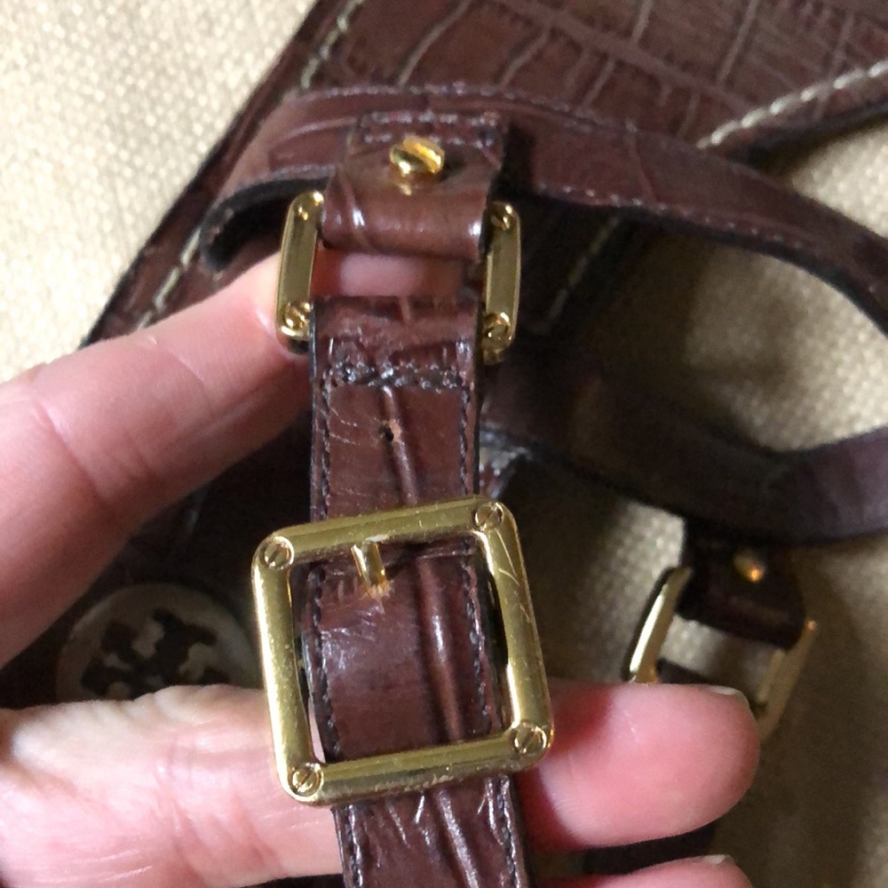 TORY BURCH brown thong gold accent sandals, 7.5 - Picture 10 of 10